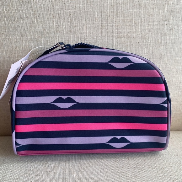 Kate Spade Striped Lip Print Nylon Dome Cosmetic Case NWT - Picture 2 of 8
